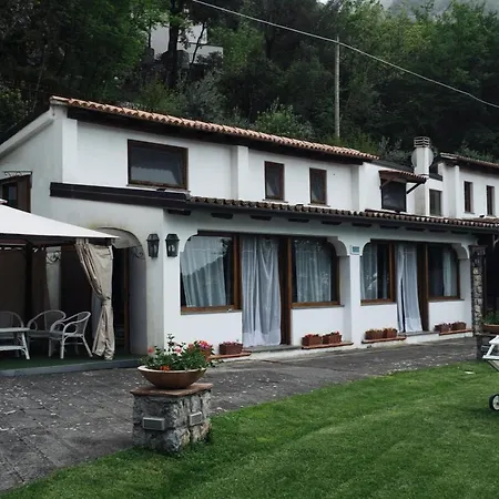 Villacarolina *